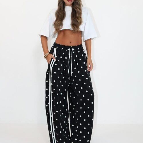 ‏NEW COLLECTION
—————————-
האתר זמין לרכישה 24/7 stopcollection.co.il
‏STOPCOLLECTION 🖤
להזמנות באתר לחצי על הקישור
‏https://stopcollection.co.il/
#משלוחיםלכלהארץ 🚚 72 שע׳ והפריט