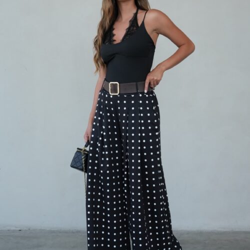‏NEW COLLECTION
—————————-
האתר זמין לרכישה 24/7 stopcollection.co.il
‏STOPCOLLECTION 🖤
להזמנות באתר לחצי על הקישור
‏https://stopcollection.co.il/
#משלוחיםלכלהארץ 🚚 72 שע׳ והפריט ‎